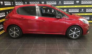 Peugeot 208  1.6 BlueHDi 73KW (100CV) STYLE lleno