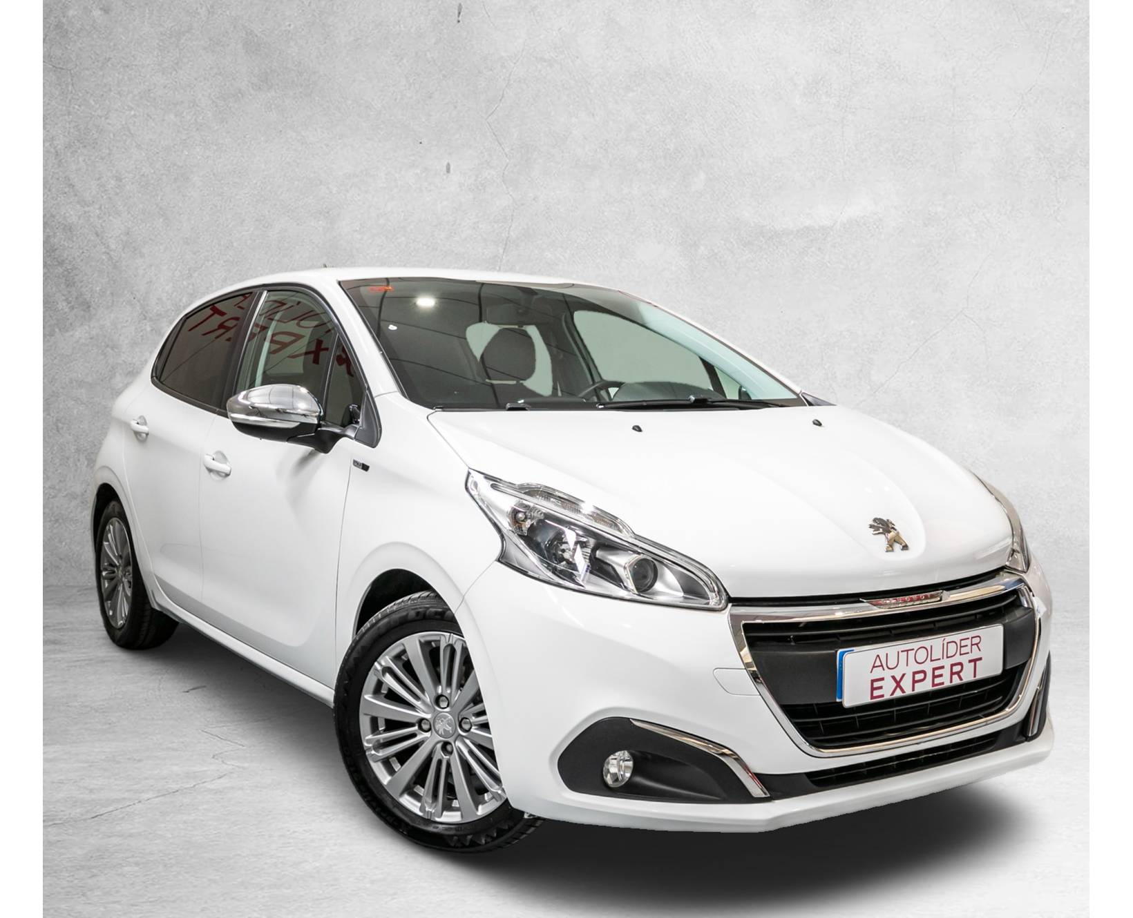Peugeot 208 5P STYLE 1.6 BlueHDi 100 Style
