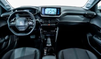 Peugeot 208 ALLURE 1.2 PURETECH 100CV EAT8 5P lleno
