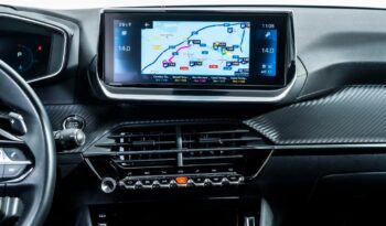 Peugeot 208 ALLURE 1.2 PURETECH 100CV EAT8 5P lleno