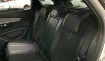 Peugeot 3008 1.5 BLUEHDI 96KW GT AUTO S&S 130 5P lleno