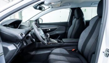 Peugeot 3008 ACTIVE PACK 1.5 BLUEHDI 130CV 5P lleno