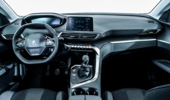 Peugeot 3008 ACTIVE PACK 1.5 BLUEHDI 130CV 5P lleno