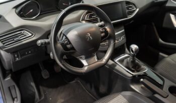Peugeot 308 5P STYLE 1.2 PURETECH 96KW (130CV) lleno