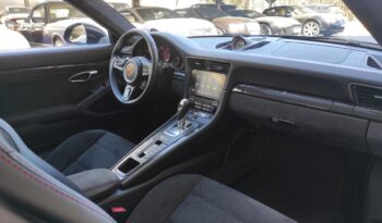 Porsche 911 Carrera 4 GTS Coupé lleno