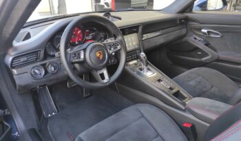 Porsche 911 Carrera 4 GTS Coupé lleno