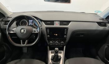 Skoda OCTAVIA 1.4 TSI LIKE 150 5P lleno