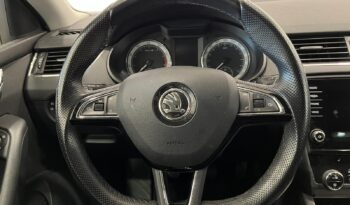 Skoda OCTAVIA 1.4 TSI LIKE 150 5P lleno