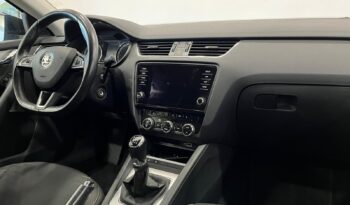 Skoda OCTAVIA 1.4 TSI LIKE 150 5P lleno