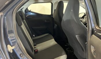 Toyota Aygo 70 x-play lleno