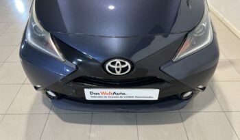 Toyota Aygo 70 x-play lleno