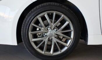 Toyota Corolla 125H Feel! lleno
