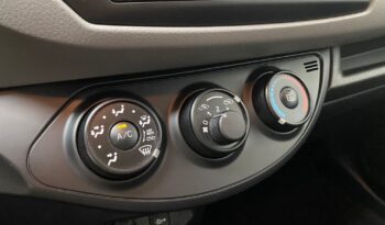 Toyota Yaris 1.0 Active lleno
