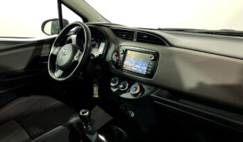 Toyota YARIS 1.5 DUAL VVT-IE ACTIVE 111 5P lleno
