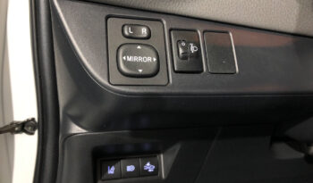 Toyota YARIS 1.5 VVT-I HYBRID ACTIVE AUTO 100 5P lleno