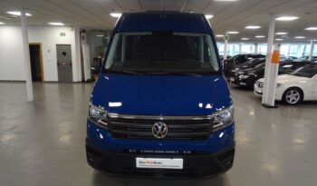 Volkswagen Crafter CRAFTER FURGON BATALLA MEDIA TECHO ALTO 140 CV CAMPER lleno