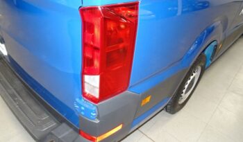 Volkswagen Crafter CRAFTER FURGON BATALLA MEDIA TECHO ALTO 140 CV CAMPER lleno