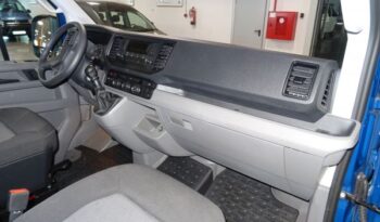 Volkswagen Crafter CRAFTER FURGON BATALLA MEDIA TECHO ALTO 140 CV CAMPER lleno