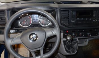 Volkswagen Crafter CRAFTER FURGON BATALLA MEDIA TECHO ALTO 140 CV CAMPER lleno