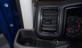 Volkswagen Crafter CRAFTER FURGON BATALLA MEDIA TECHO ALTO 140 CV CAMPER lleno