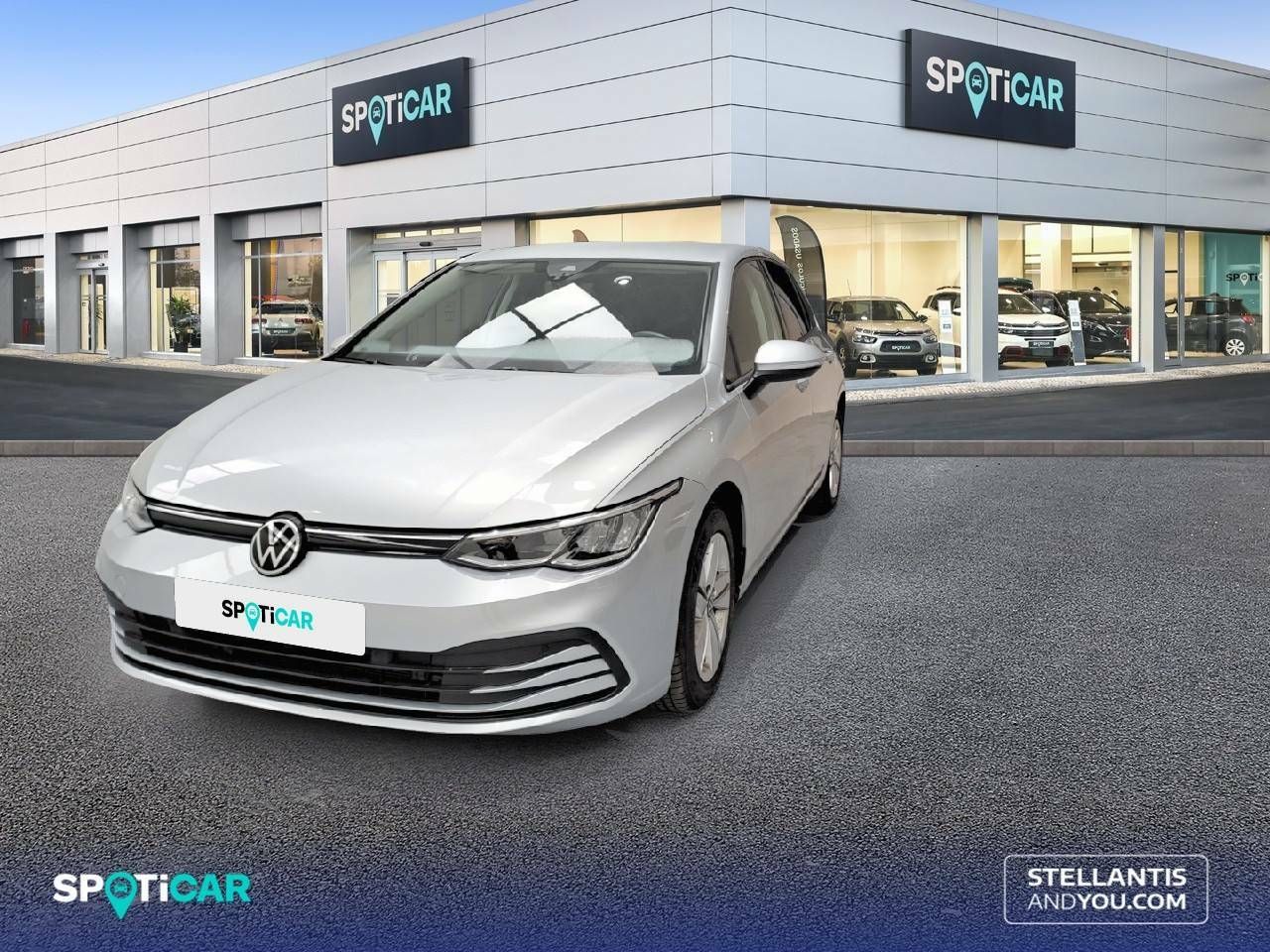 Volkswagen Golf   1.5 TSI 96kW (130CV) Life