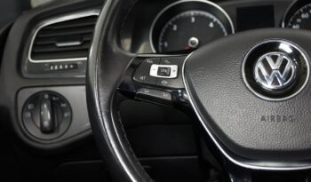Volkswagen Golf 1.6TDI Last Edition 85kW lleno