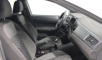 Volkswagen POLO BERLINA CON PORTON 1.0 TSI 70KW R-LINE 95 5P lleno
