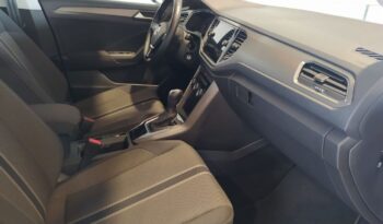 Volkswagen T-Roc 1.5 TSI Advance DSG7 lleno