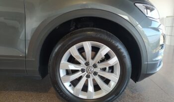 Volkswagen T-Roc 1.5 TSI Advance DSG7 lleno