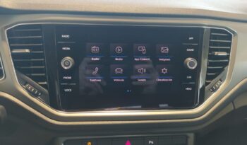 Volkswagen T-Roc 1.5 TSI Advance DSG7 lleno