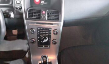 Volvo XC-60  2.0 D3 Momentum lleno