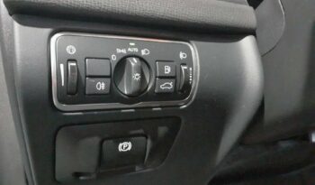 Volvo XC-60  2.0 D3 Momentum lleno