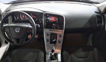 Volvo XC-60  2.0 D3 Momentum lleno