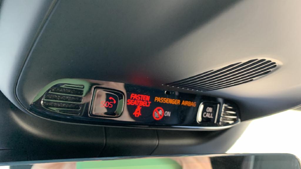 Volvo XC40 1.5 T4 RECHARGE R-DESIGN DCT 211 5P lleno