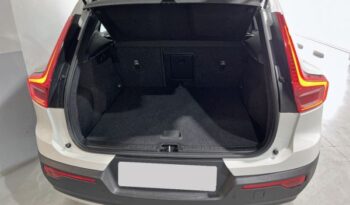 Volvo XC40 2.0 D3 Momentum Auto lleno