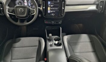 Volvo XC40 2.0 D3 Momentum Auto lleno