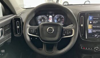 Volvo XC40 2.0 D3 Momentum Auto lleno