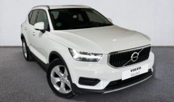 Volvo XC40 2.0 D3 Momentum Auto lleno