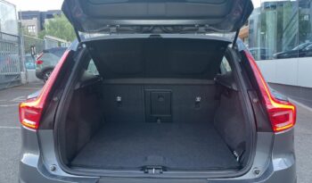 Volvo XC40 2.0 D3 MOMENTUM AUTO 5P lleno