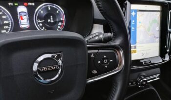 Volvo XC40 2.0 D4 AWD Momentum Auto lleno