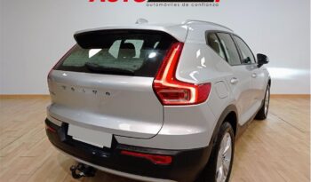 Volvo XC40 2.0 D4 AWD Momentum Auto lleno
