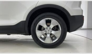 Volvo XC40 2.0 D4 AWD Momentum Auto lleno