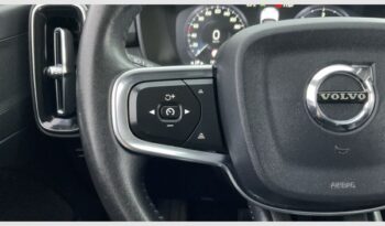 Volvo XC40 2.0 D4 AWD Momentum Auto lleno