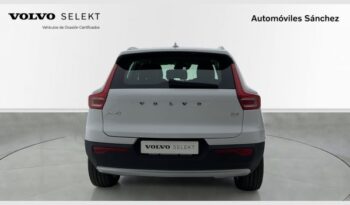 Volvo XC40 2.0 D4 AWD Momentum Auto lleno