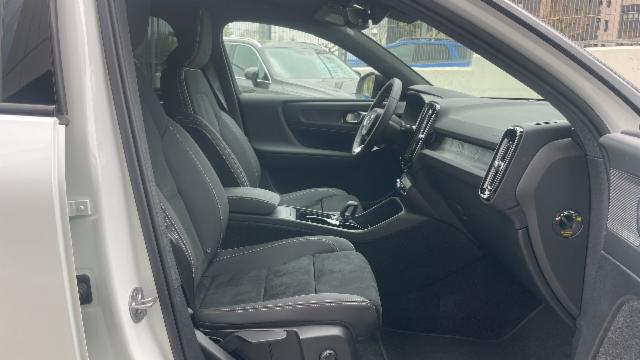 Volvo XC40 BEV 70KWH RECHARGE PLUS 5P