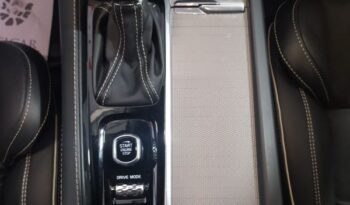 Volvo XC90 2.0 D5 AWD R-Design B 9,75 Auto lleno
