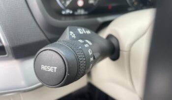 Volvo XC90 2.0 D5 MOMENTUM C 4WD AUTO 5P 7 Plazas lleno