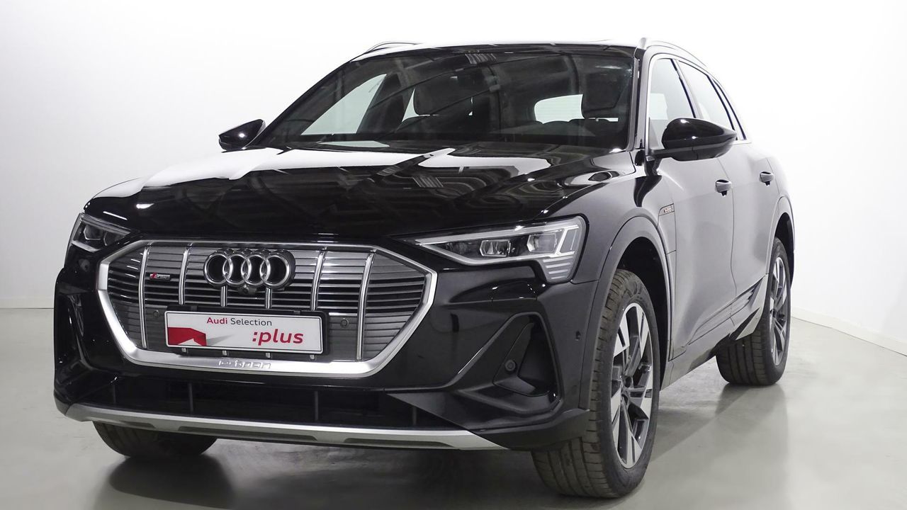 Audi e-tron S line plus 55 quattro 300 kW (408 CV)