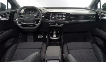 Audi Q4 e-tron Black line edition 40 e-tron 82kWh 150 kW (204 CV) lleno