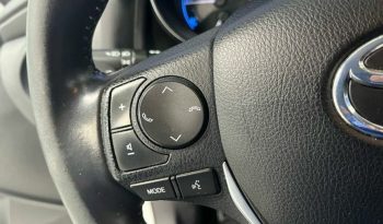 Toyota Auris 115D Touring Sports Advance 82 kW (112 CV) lleno